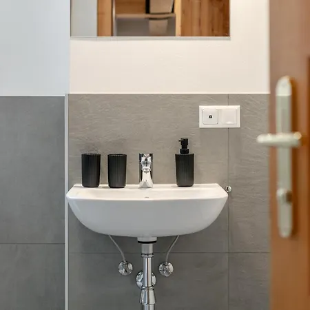 Nrv 567 Xl Apartment