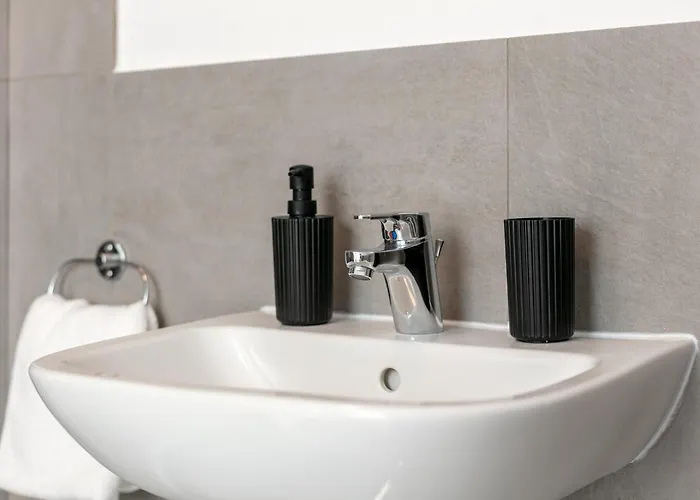 Nrv 567 Xl شقة Möderbrugg